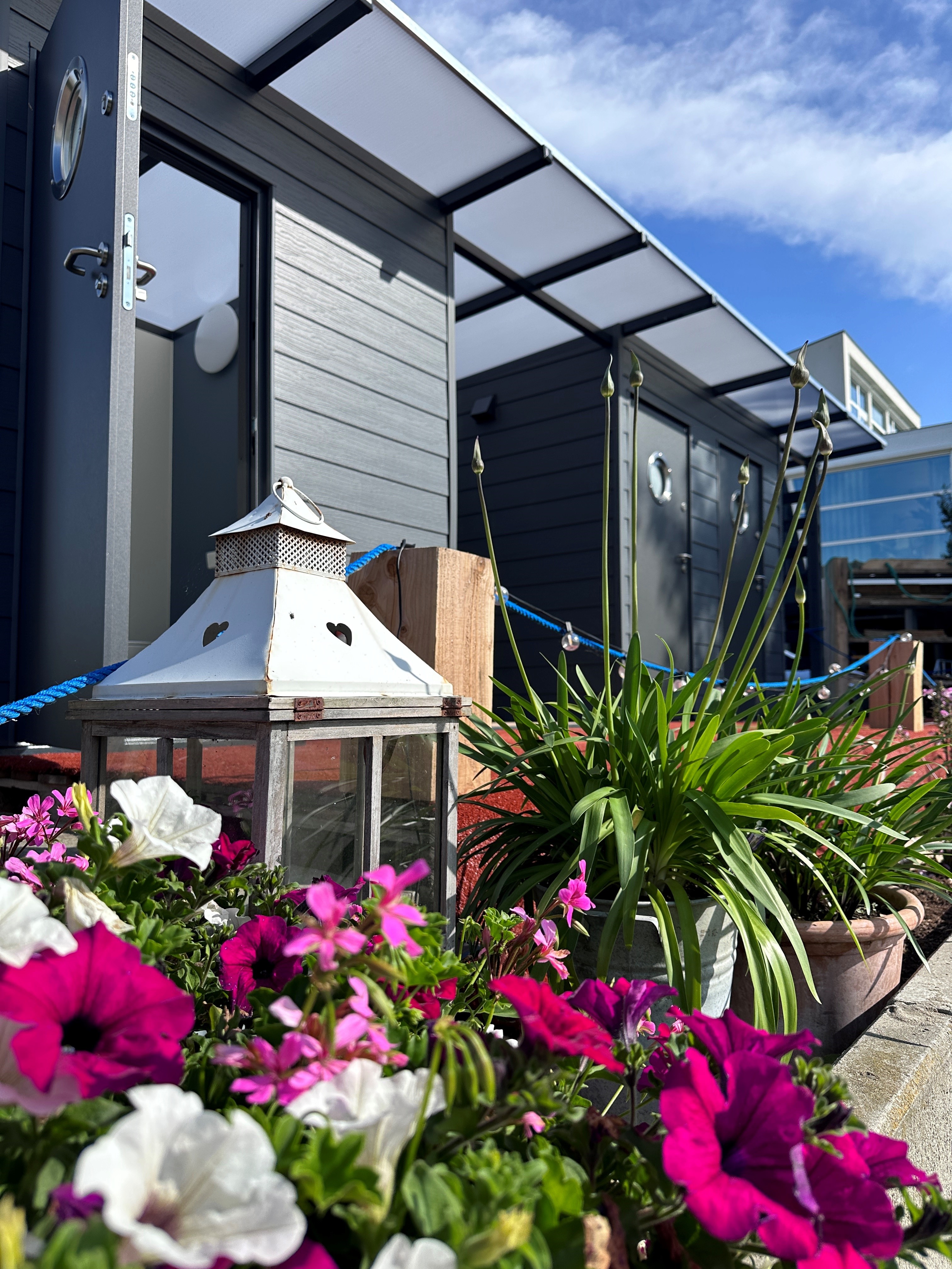 Reisemobilstellplatz: Toiletunit camperplaatsen - Camping Waalstrand