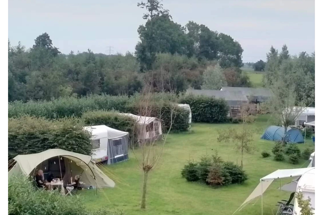 Wohnmobilstellplatz: schöne geräumige Stellplätze - SVR-Camping Pieters Farm