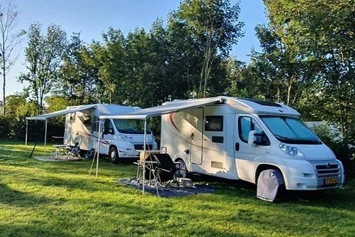 Wohnmobilstellplatz: SVR Camping Veldzicht