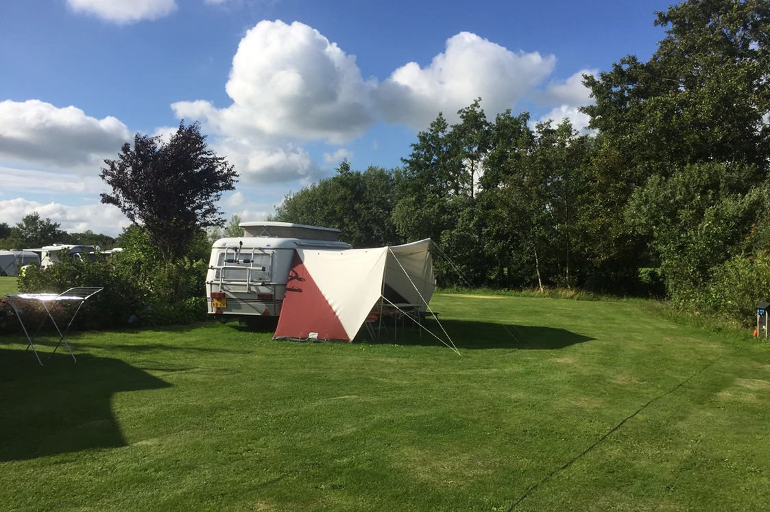 Wohnmobilstellplatz: SVR Camping De Wedze