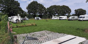 Reisemobilstellplatz - Lettele - Camperplaats Hof van (H)Eden
