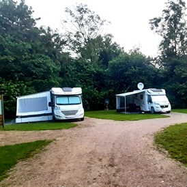 Wohnmobilstellplatz: Speciale platz fuhr campers - Camping Leenstertillen