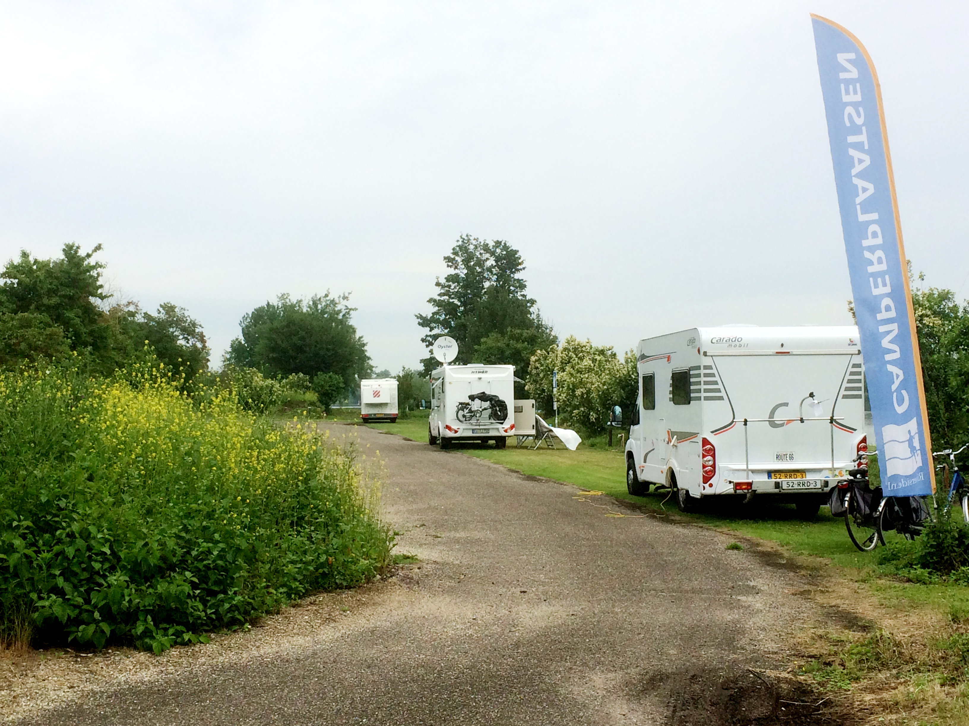 Area sosta per camper - Wijchen - Camperplatz - Wohnmobilstellplatz Riverside Beach Maaslanden Appeltern