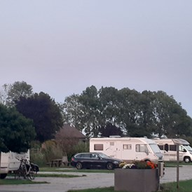 Wohnmobilstellplatz: Campererf Biezenhoeve