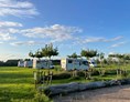 Wohnmobilstellplatz: Panoramablick von der Wiese - Camperplaats Buitenplaats Molenwei