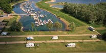 Reisemobilstellplatz - Frischwasserversorgung - Niederlande - Recreatiepark De Veerstal, camping