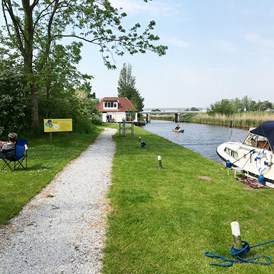 Wohnmobilstellplatz: It Kattegat, camping und haven - Minicamping en Recreatiehaven it Kattegat – Ried