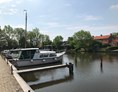 Wohnmobilstellplatz: Minicamping en Recreatiehaven it Kattegat – Ried