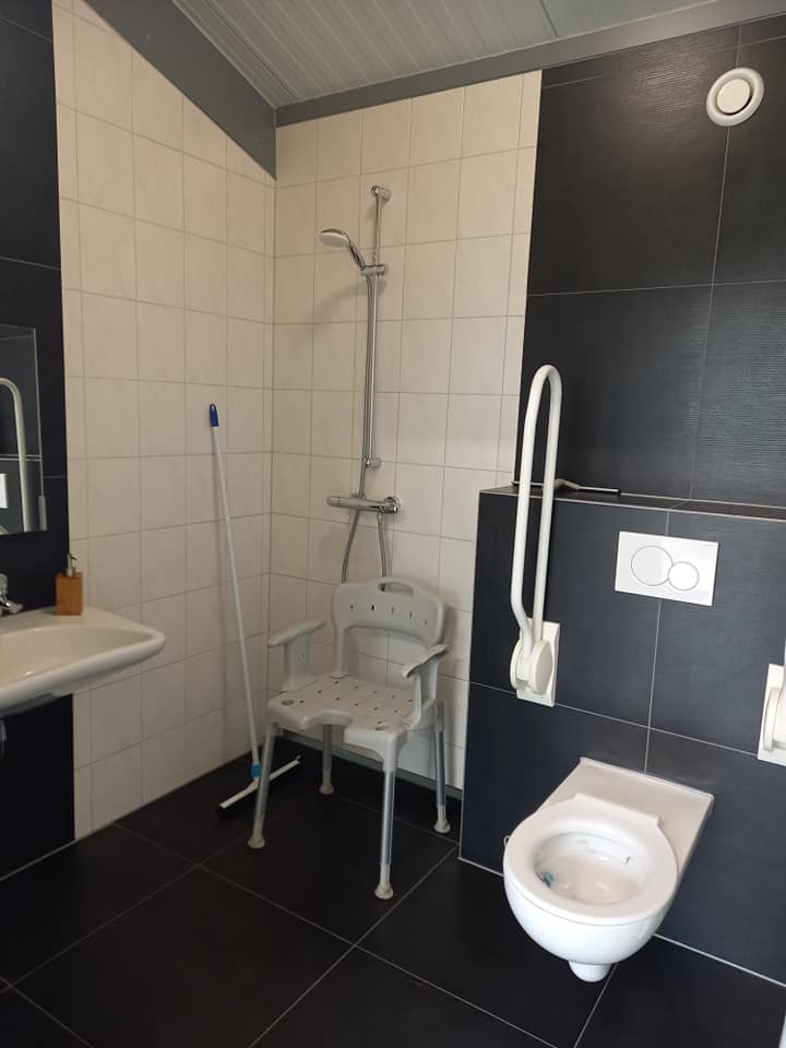 Reisemobilstellplatz: Camperplaats Houbenhof