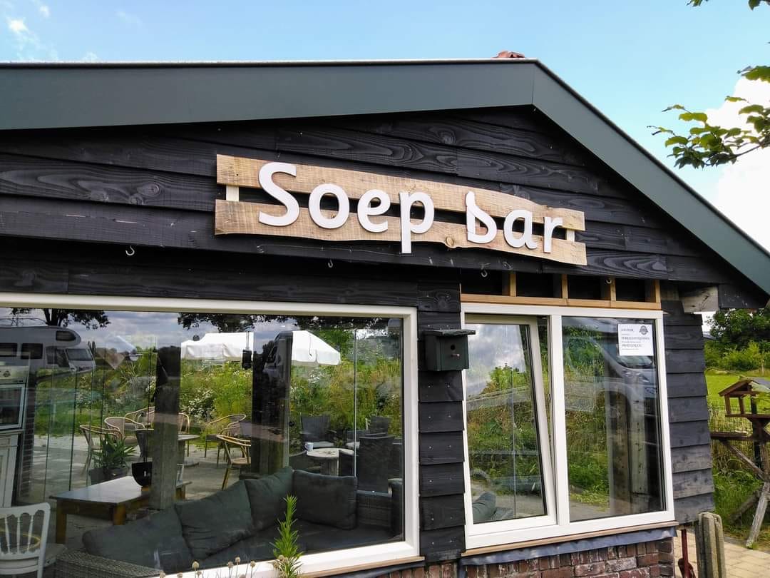 Reisemobilstellplatz: Camperplaats Houbenhof