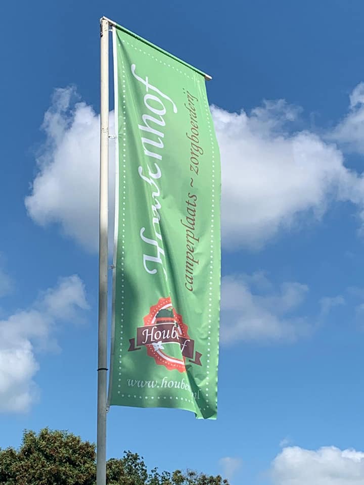 Reisemobilstellplatz: Camperplaats Houbenhof