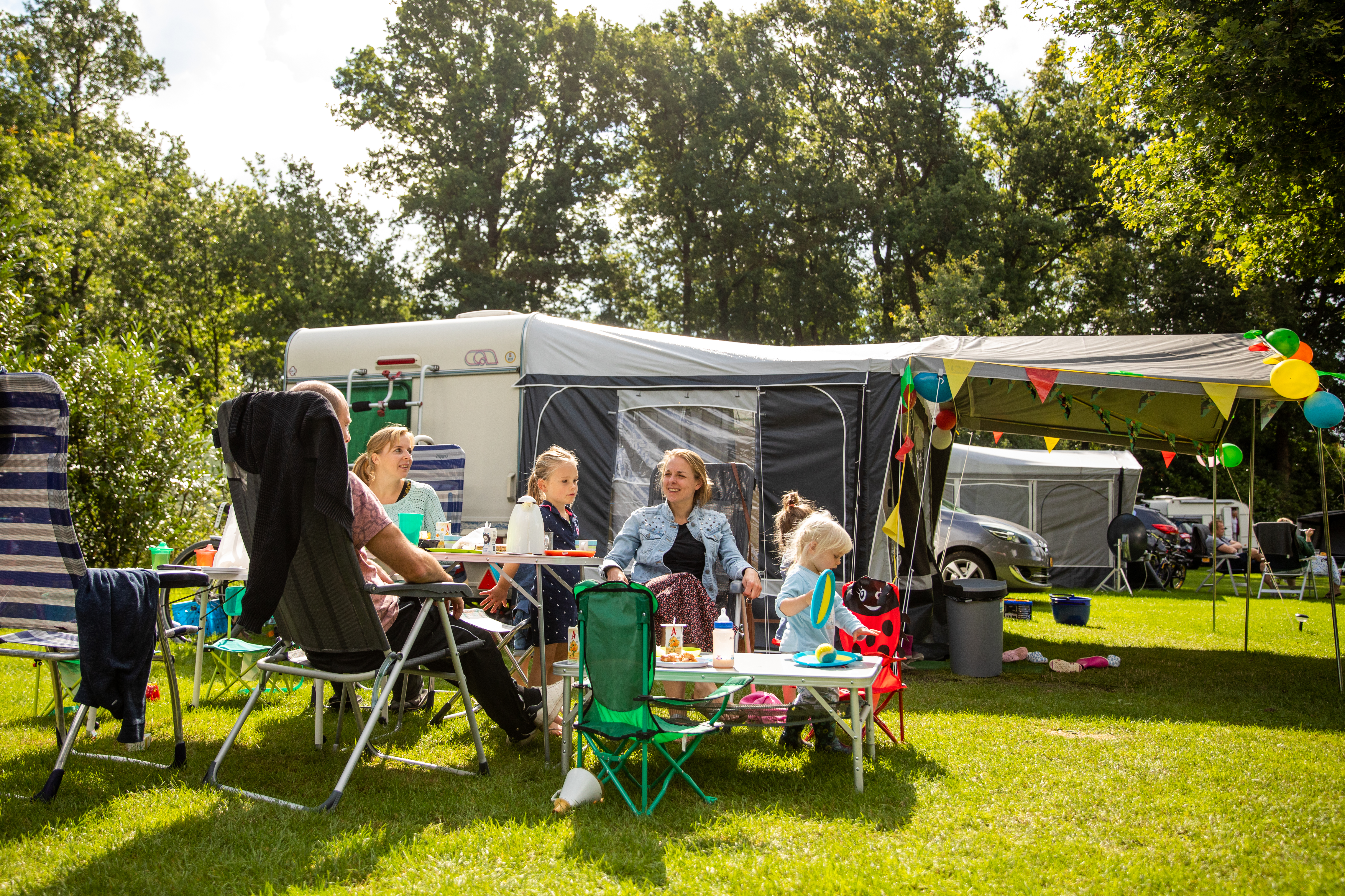 Reisemobilstellplatz: Camping de Witte berg