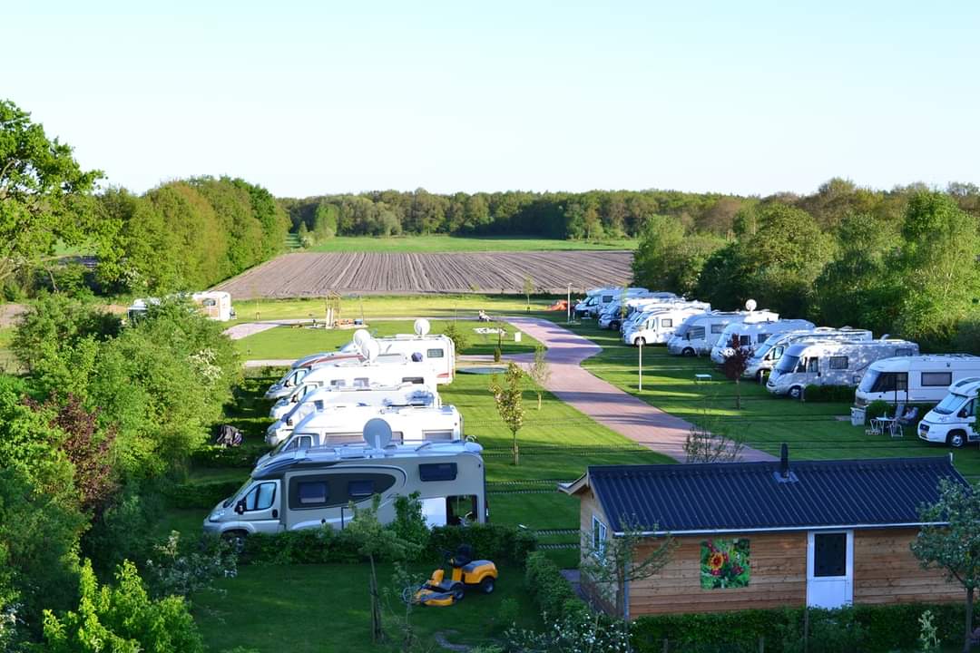 Reisemobilstellplatz - Blesdijke - Camperplaats Stoutenburght