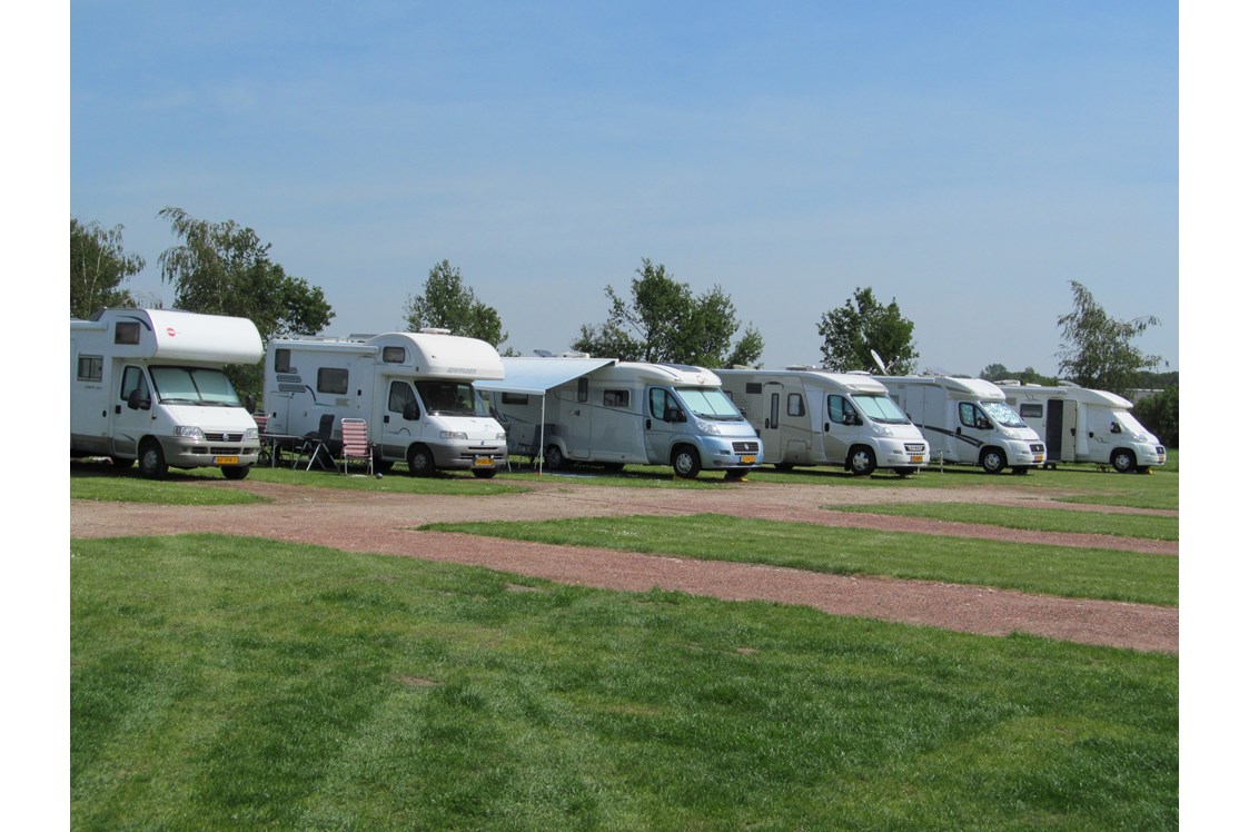 Wohnmobilstellplatz: Camping De Boomgaard