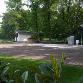 Wohnmobilstellplatz: Camperpark Roland