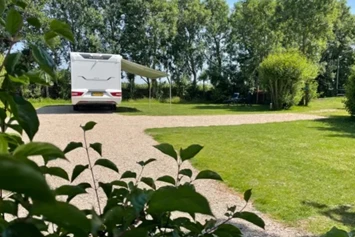 Wohnmobilstellplatz: Camper plaats - minicamping Zeeuwse Landhoeve