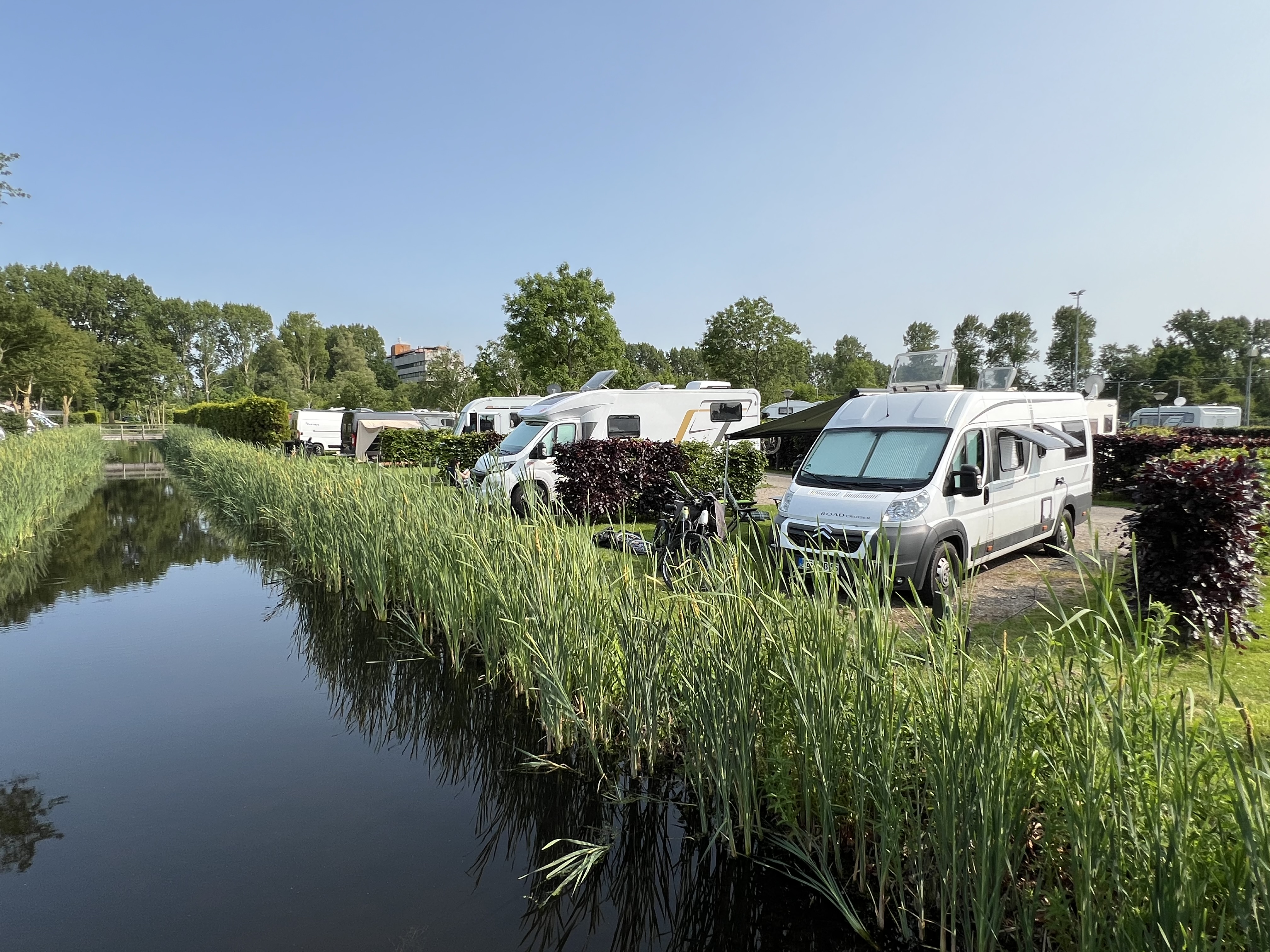 Reisemobilstellplatz - Opperdoes - Veld H - Camping Alkmaar