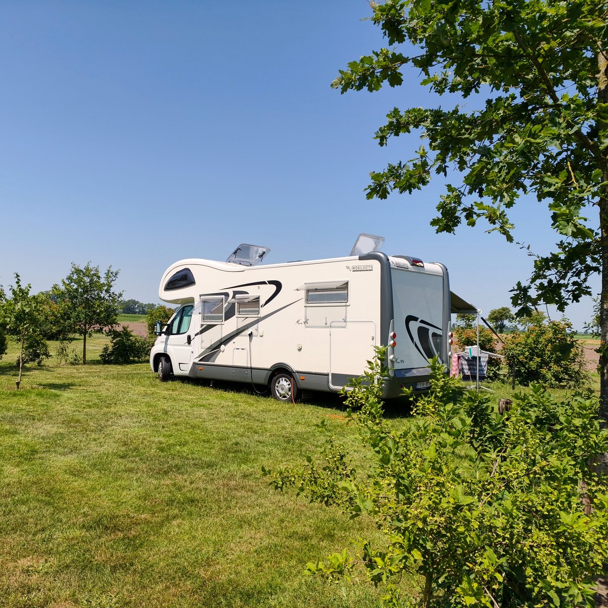 RV park - Tielt - Suitable for campers and caravans - Boerderijcamping Spitsbroek