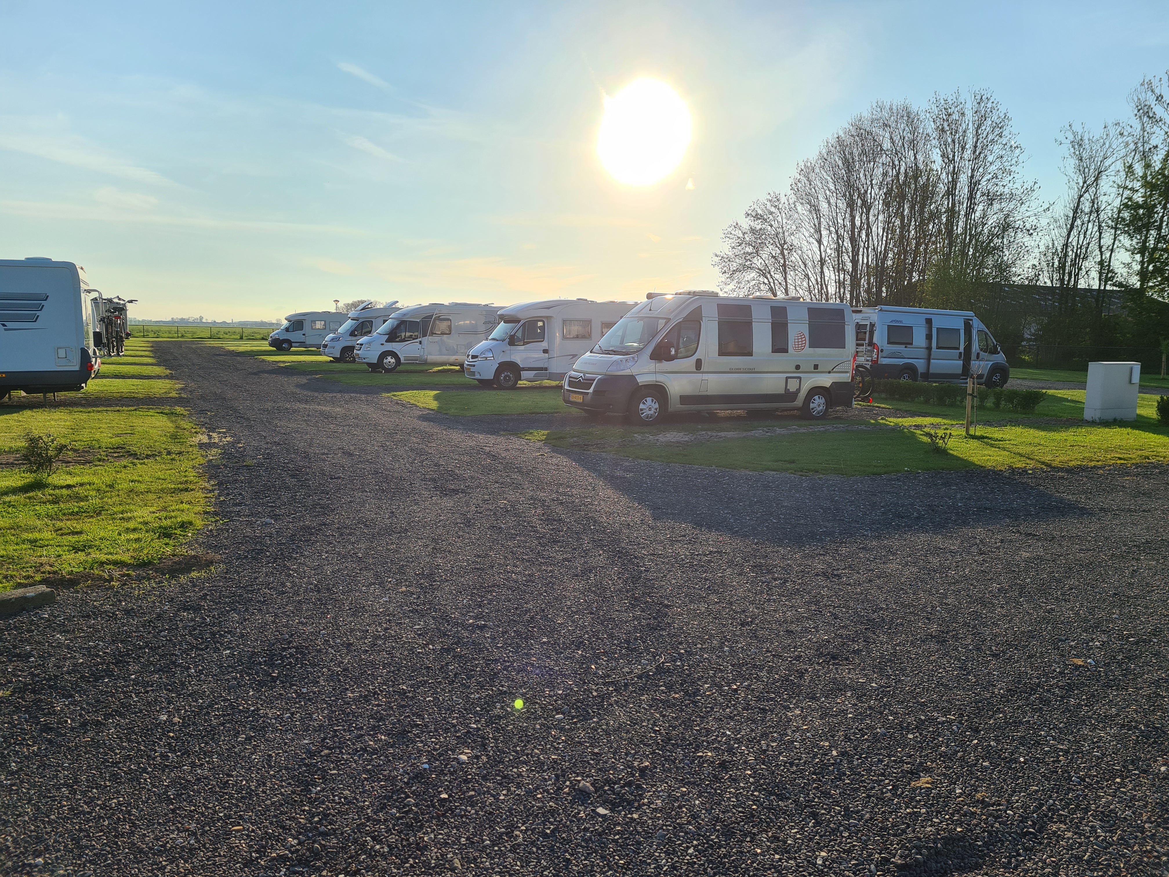 Wohnmobilstellplatz: Camperplaats de Ganzeheuvel