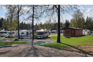 Wohnmobilstellplatz: Billingens stugby & camping