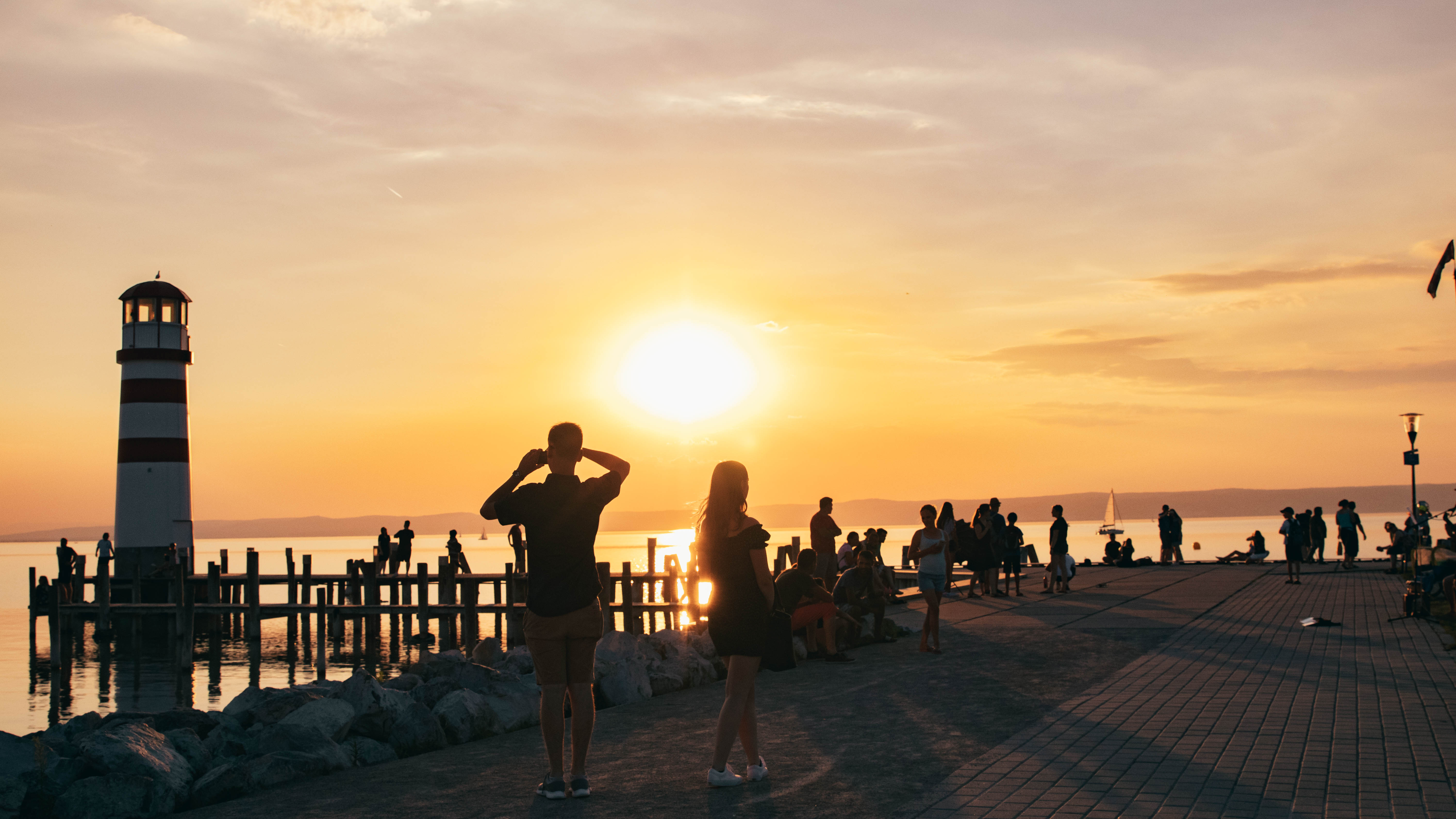 Wohnmobilstellplatz: Leuchtturm Podersdorf am See Abendstimmung - Strandcamping Podersdorf am See