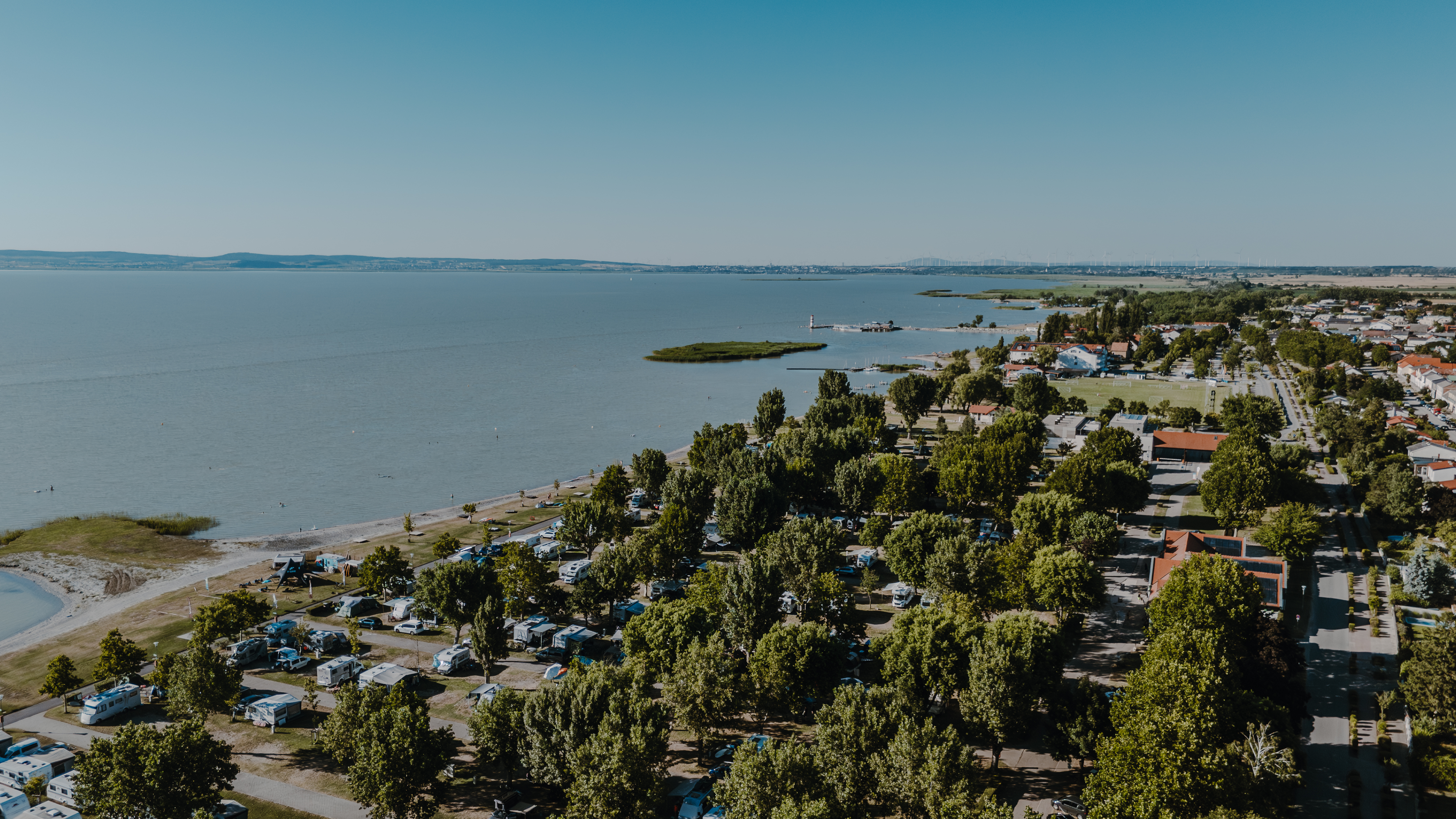 Area sosta per camper - Prellenkirchen - Strandcamping Drohenaufnahme - Strandcamping Podersdorf am See