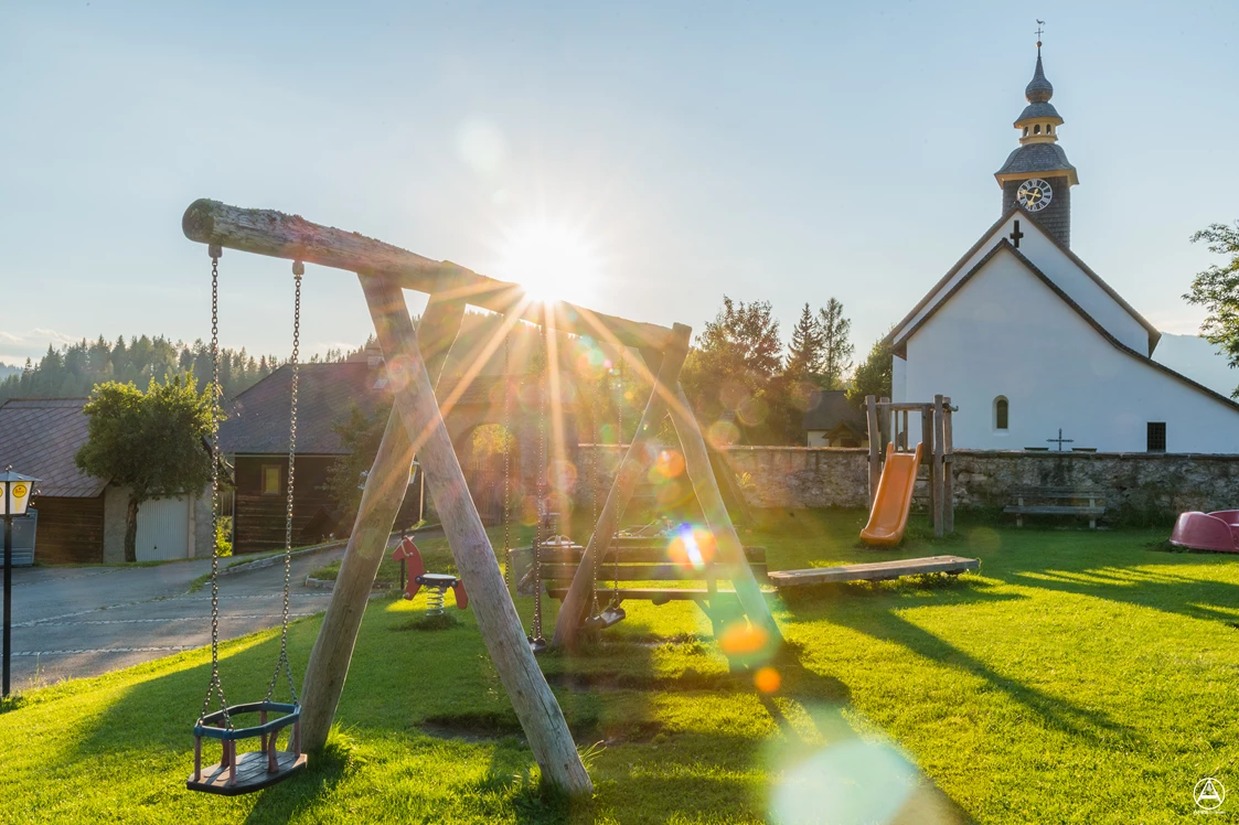 Wohnmobilstellplatz: Spielplatz - Alpengasthaus Moser