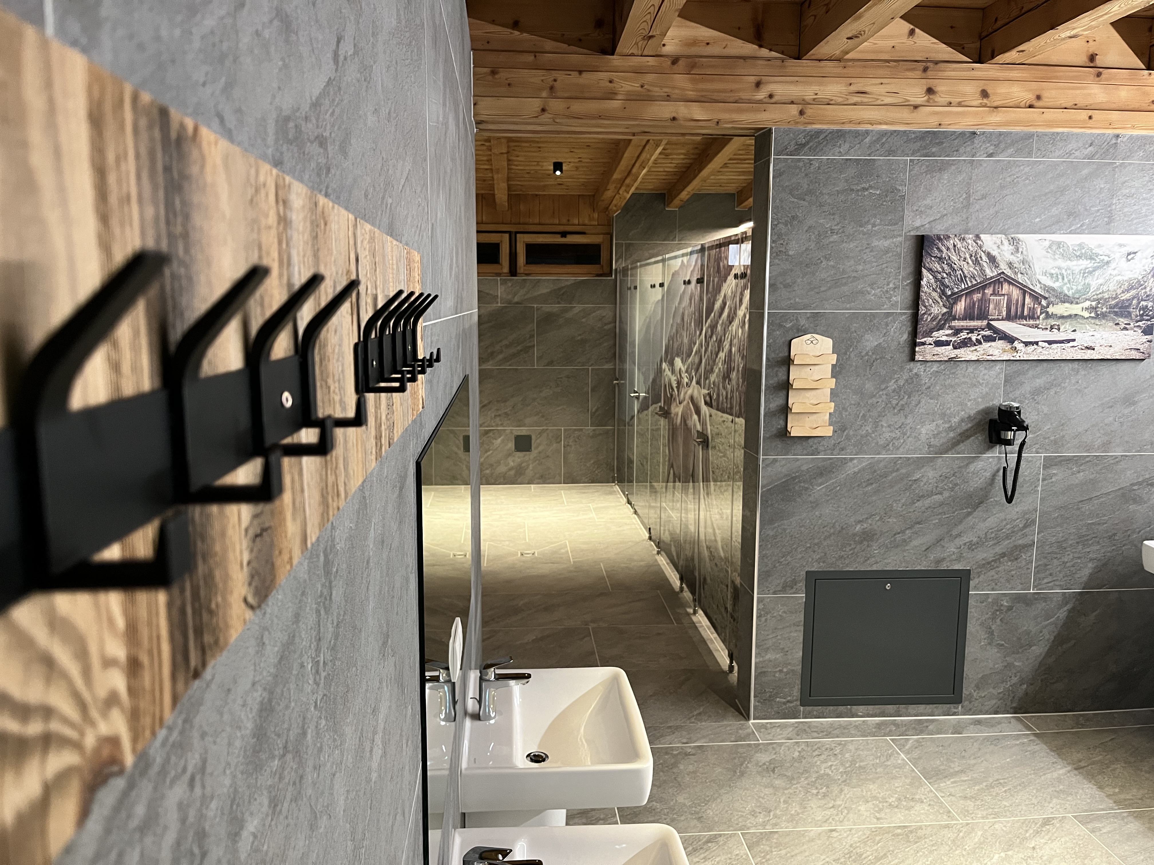 Reisemobilstellplatz - Haiming (Haiming) - Sanitäranlage  - Aktiv Camping Prutz / Tirol