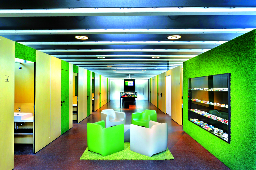 Wohnmobilstellplatz: Sanitäranlagen - Ferienparadies Natterer See