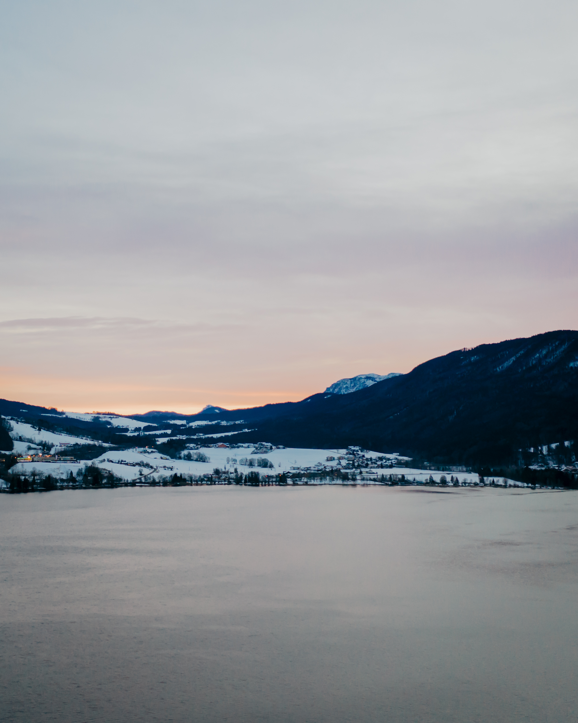 Wohnmobilstellplatz: Blick übern See - AustriaCamp Mondsee