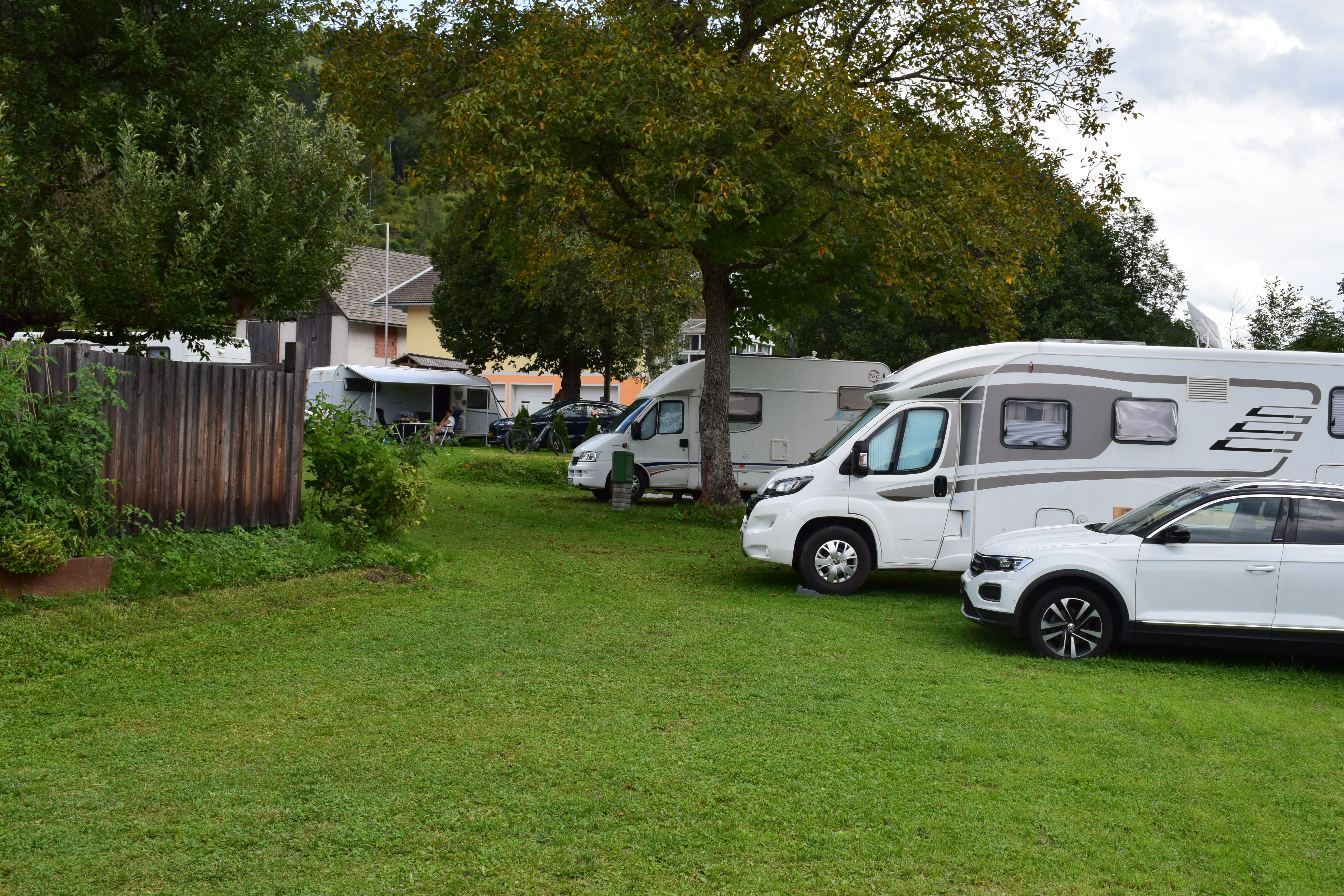 área camper - Mörtschach - Rad und Wandercamping