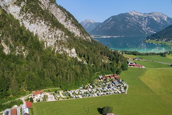 Wohnmobilstellplatz: Karwendel-Camping in Maurach am Achensee - Karwendel Camping