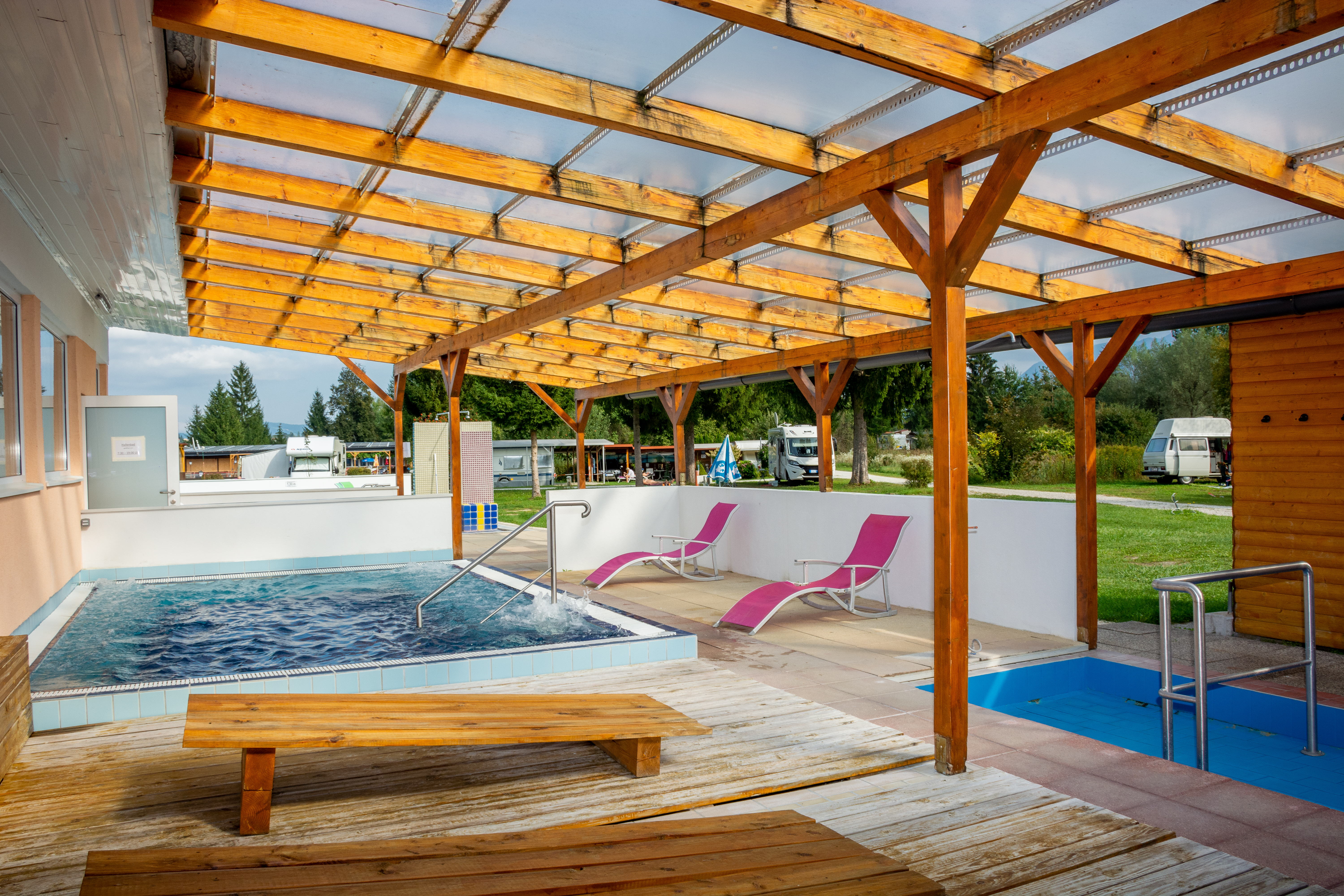 Area sosta per camper - St. Margareten im Rosental - Whirlpool 18 m² von Mai bis Ende September - FKK Resort Rutar Lido