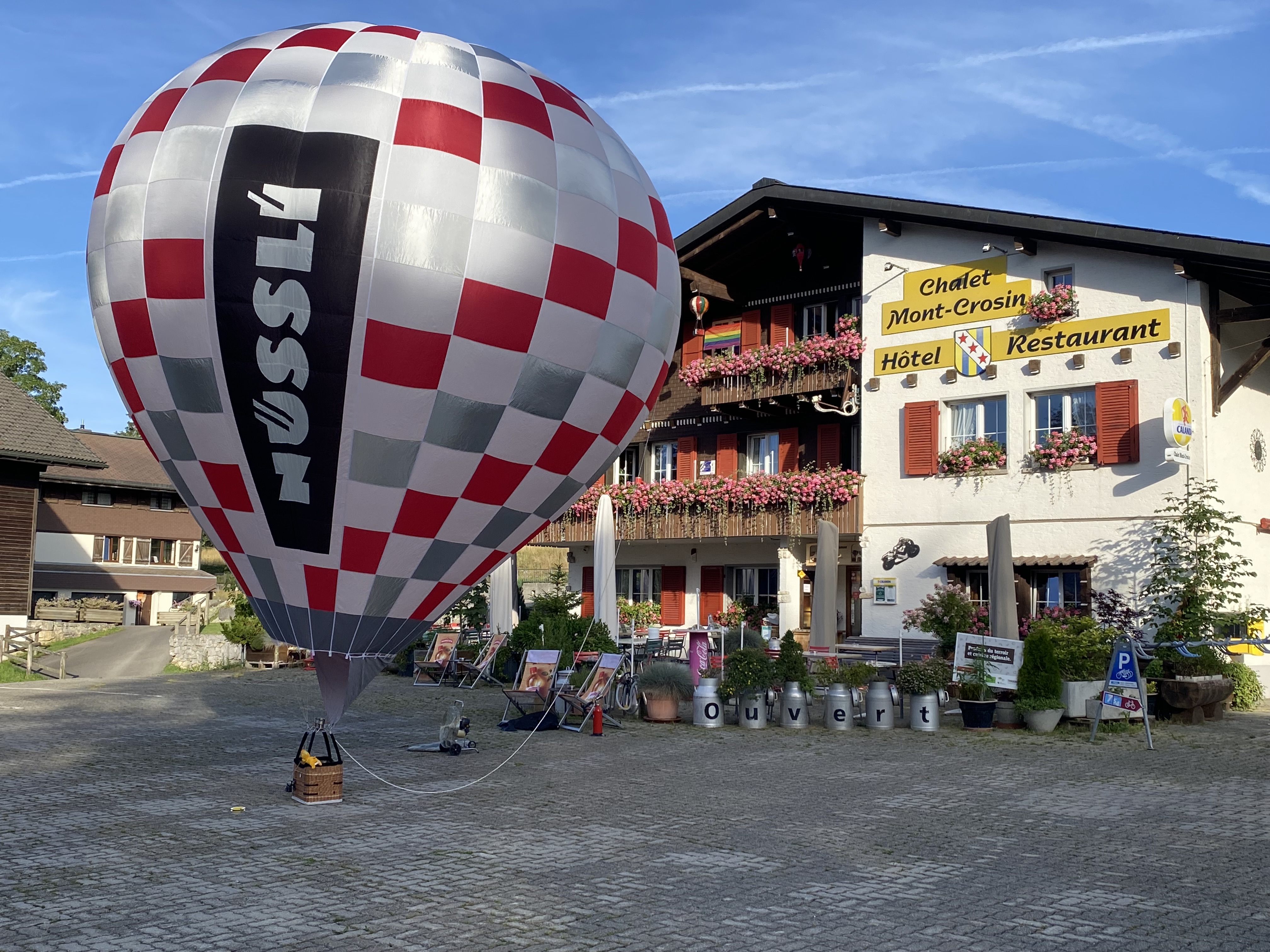 Reisemobilstellplatz - Büren an der Aare - Chalet Mont-Crosin Mont-Crosin