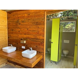 Wohnmobilstellplatz: Badezimmer - La Siesta de la Gaviota