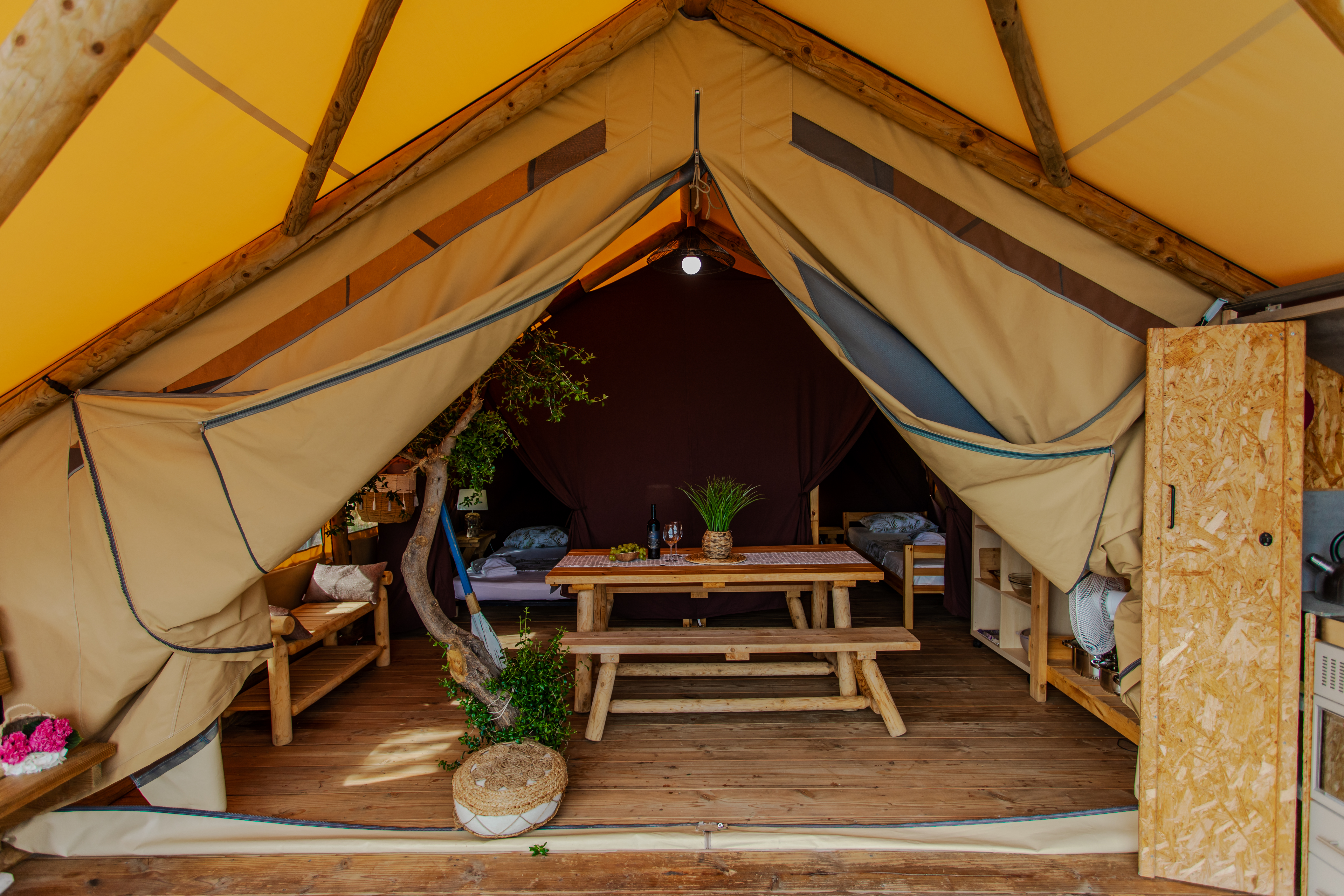 Reisemobilstellplatz: Country Galamping Zelt - Camping Aloa - Horeca, Infrastructuur, Vrije tijd