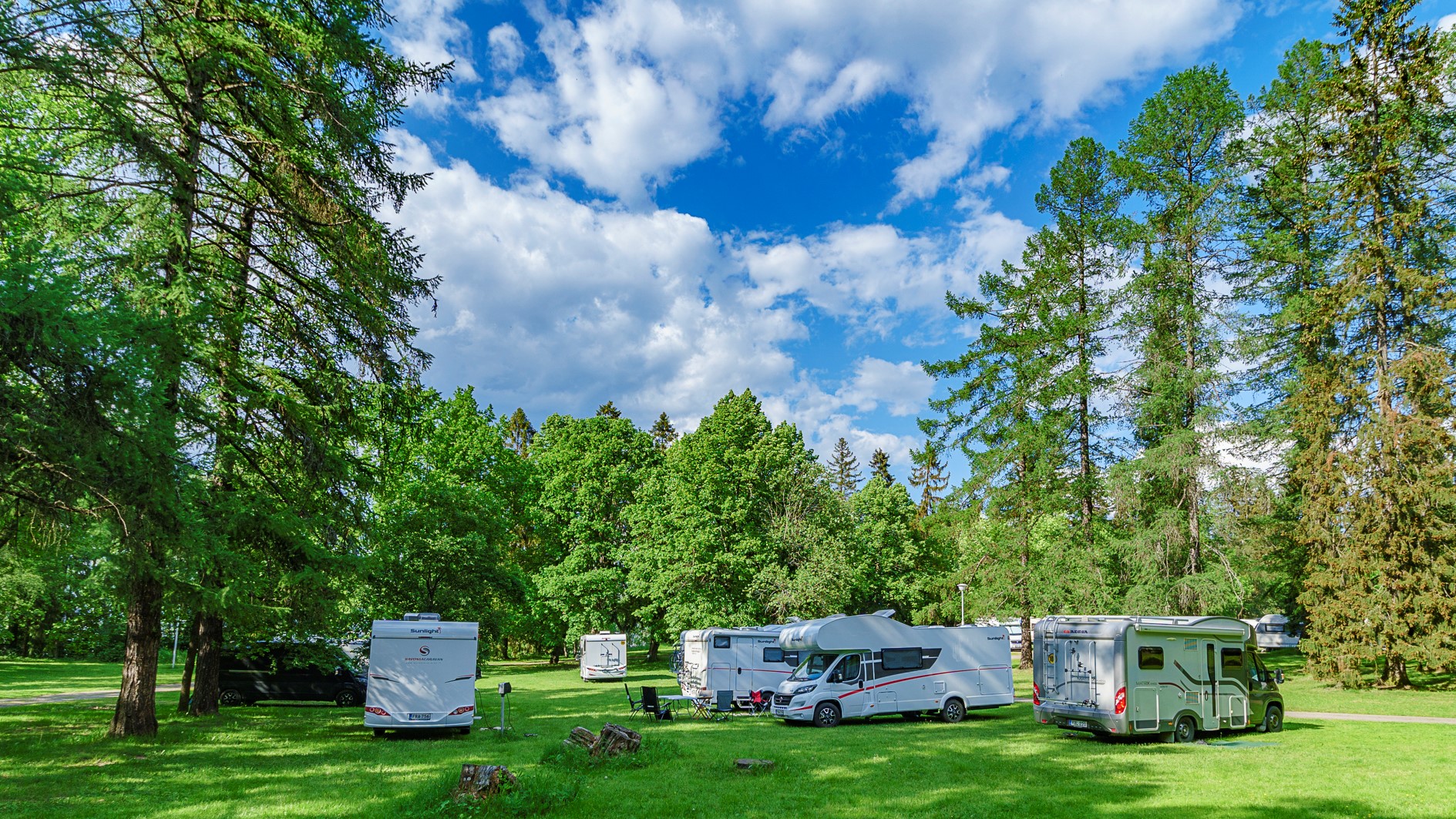 Wohnmobilstellplatz: Caravan pitches - Tampere Camping Härmälä