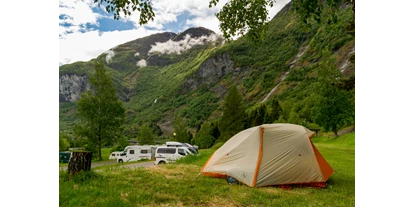 Parkeerplaats voor camper - öffentliche Verkehrsmittel - Noorwegen - Campingplatz - Flåm Camping og Vandrarheim