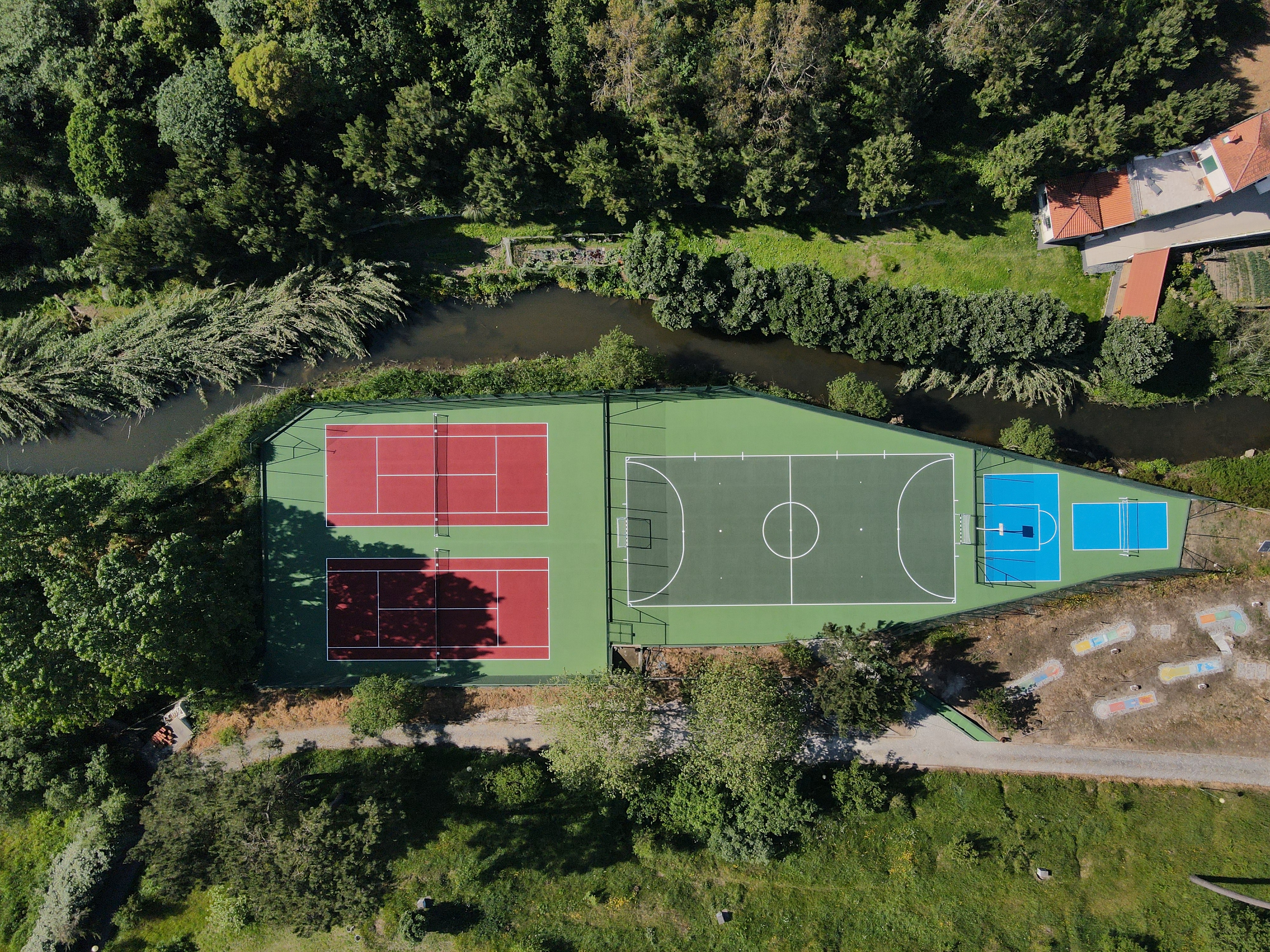 Wohnmobilstellplatz: Orbitur Angeiras