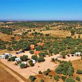 Wohnmobilstellplatz: Luftaufnahme - Camping Puro Alentejo