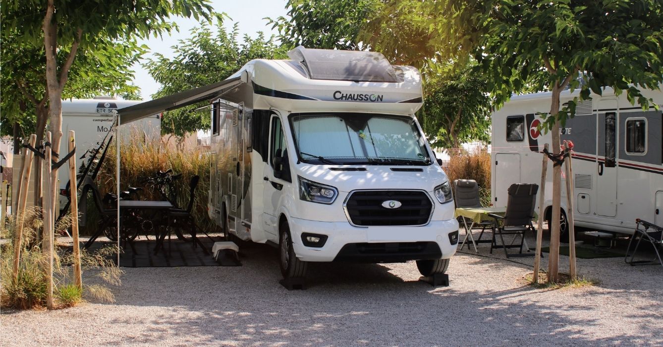 Reisemobilstellplatz - Pool - Spanien - Nomadic Experience Motorhome Park – Valencia
