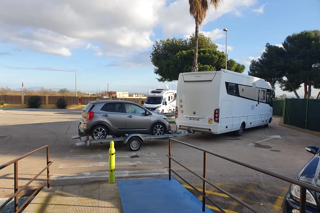 Wohnmobilstellplatz: Area Parking Autocaravans