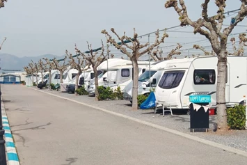 Wohnmobilstellplatz: Camping Monmar