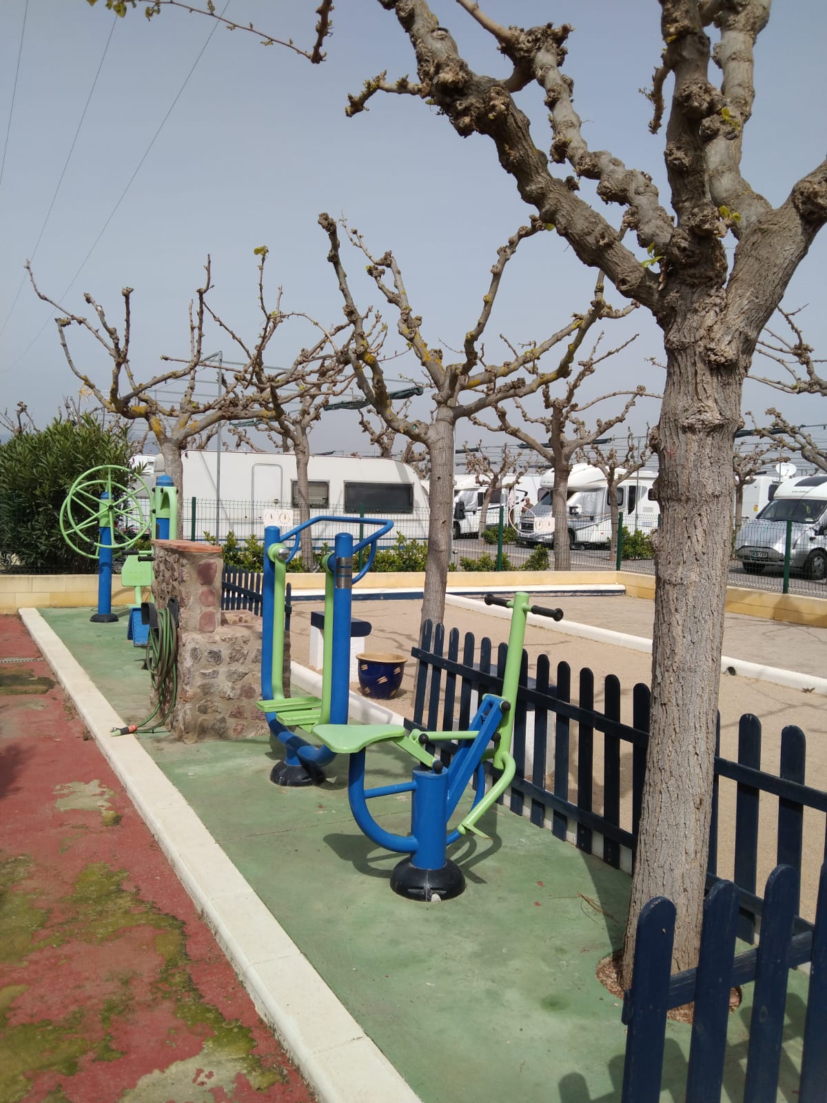 Wohnmobilstellplatz: Camping Monmar