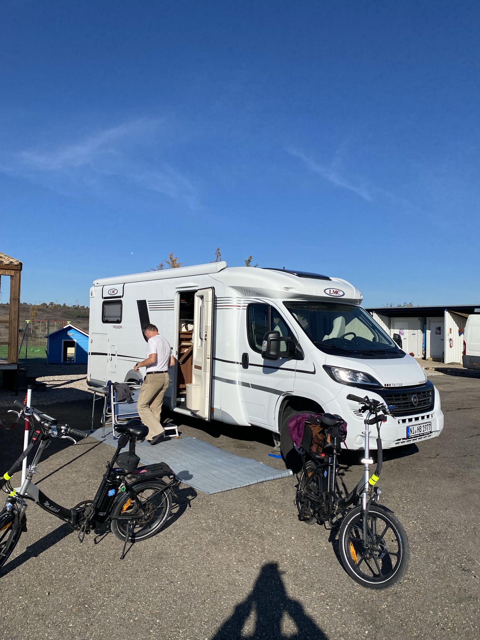 Wohnmobilstellplatz: Area de Ribaseca