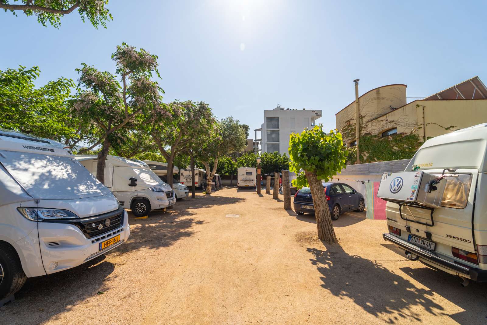 Reisemobilstellplatz: Zona de autocaravanas - Camping Joncar Mar - Staanplaatsen