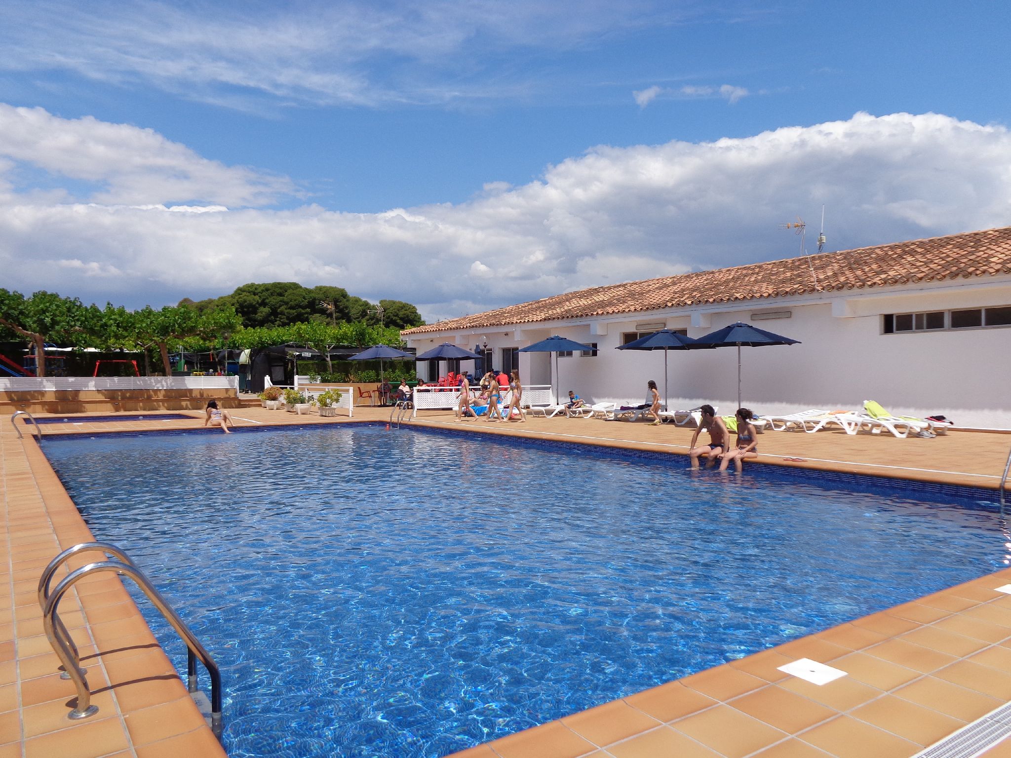 Reisemobilstellplatz - Pool - Spanien - Camping Riberamar