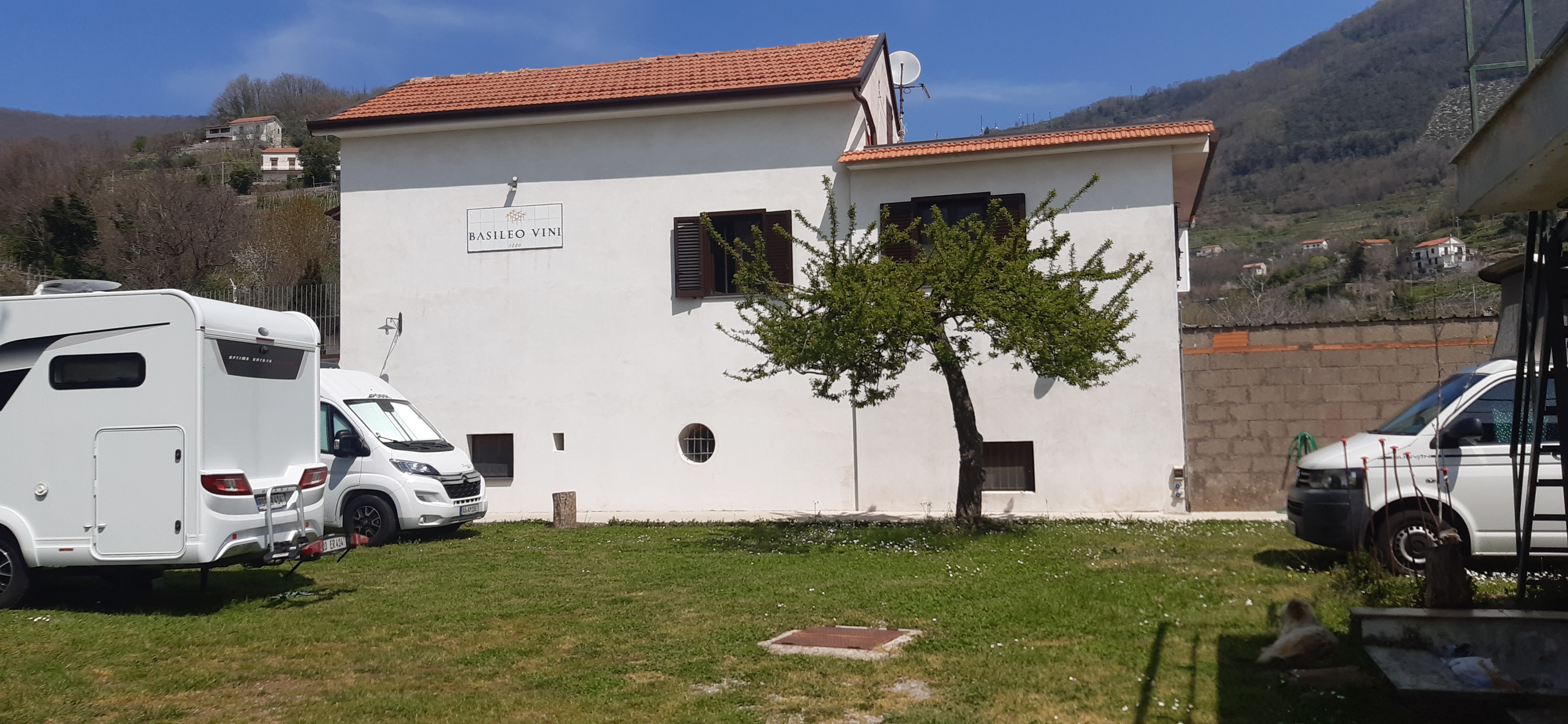Wohnmobilstellplatz: Area di sosta - Agriturismo Mare e Monti