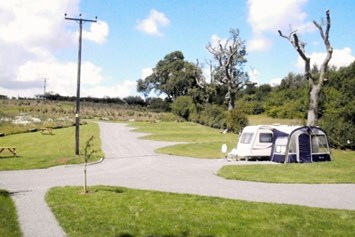 Wohnmobilstellplatz: Greetham Retreat - Caravan and Motorhome Club (CAMC) touring caravan site