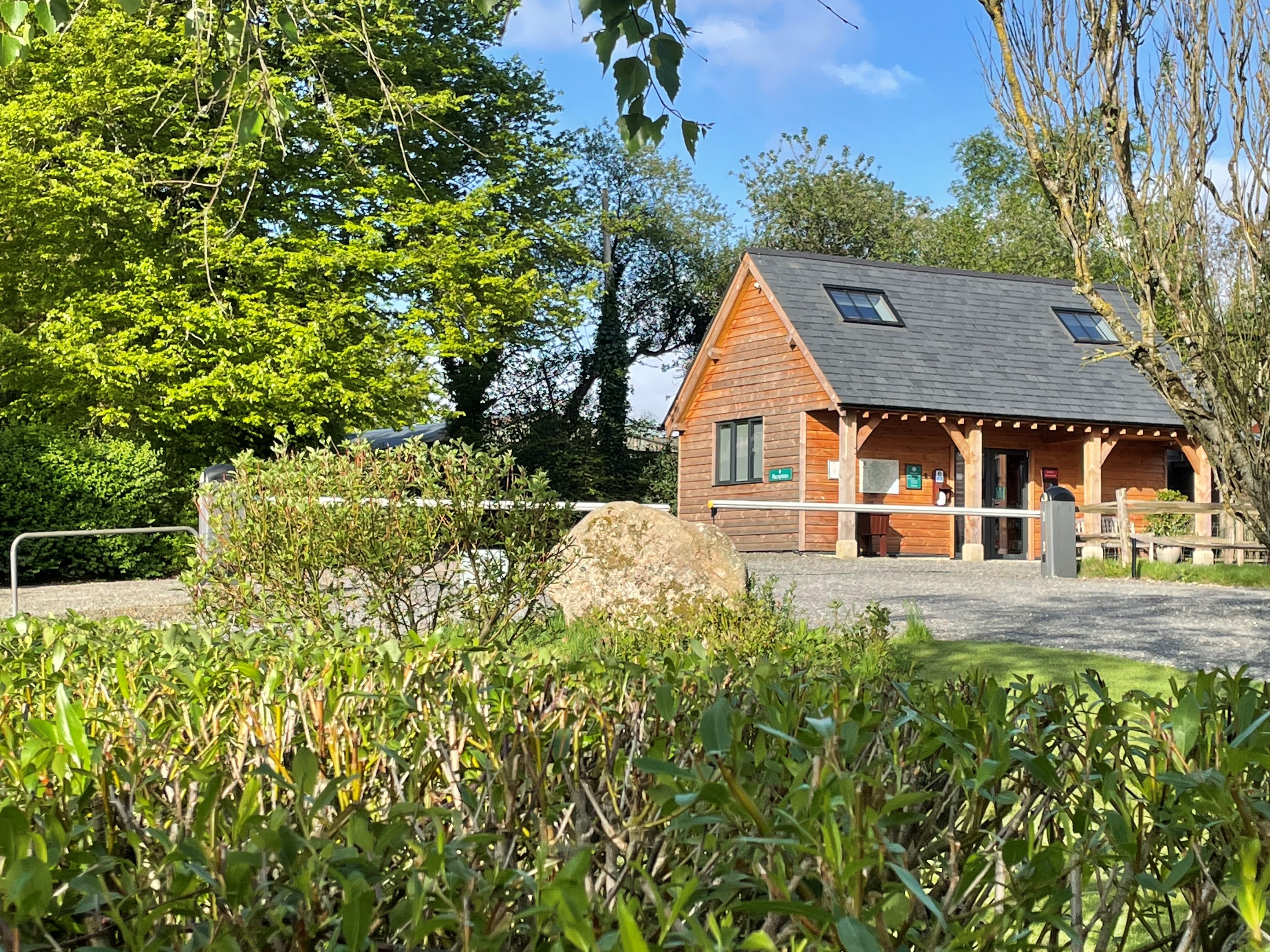 Reisemobilstellplatz: Woodland Springs Touring Park